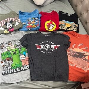 Kids Graphic Tee - 7 shirts